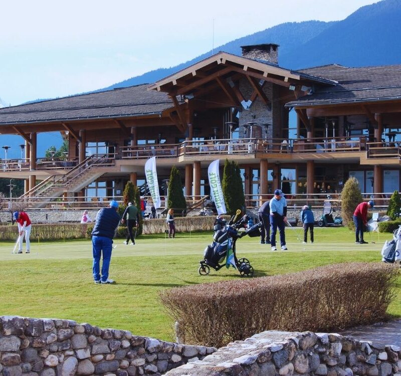 Стая за гости  "Пирин голф"