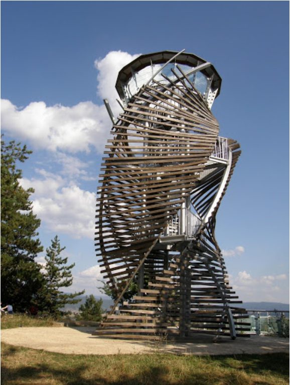 Стаи за гости "Кулата"