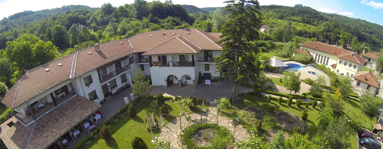 Балювата къща