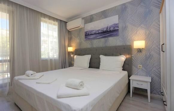 " МАРИА ПАЛАС "