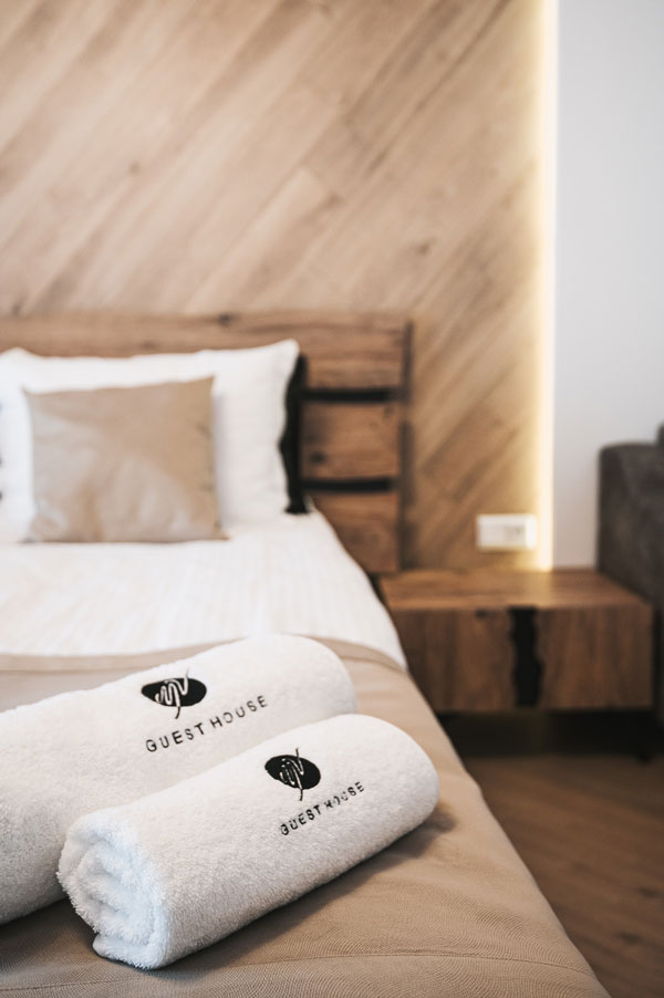 КЪЩИ ЗА ГОСТИ "MOUNTAIN VIEW"