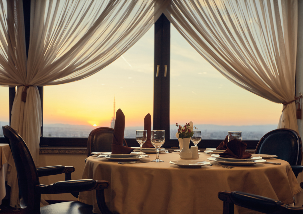 Семеен хотел "Москва"