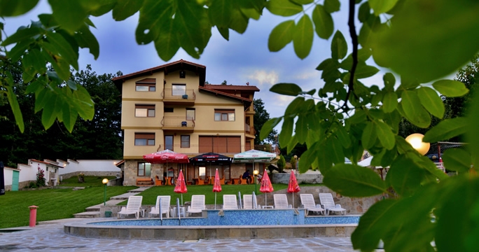 Хотел "Вилла Цветен рай"