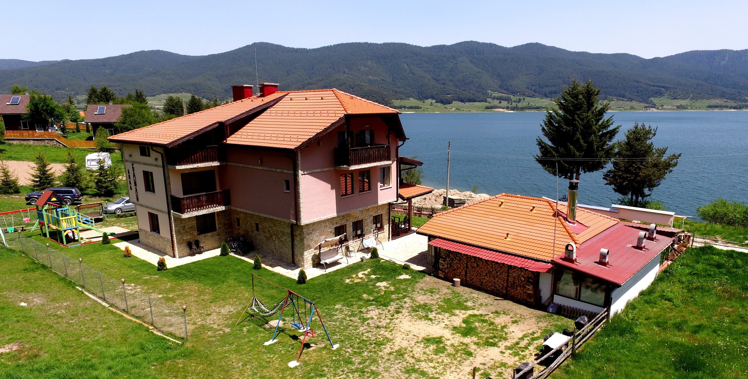 Стаи под наем „Башли Турс” ЕООД