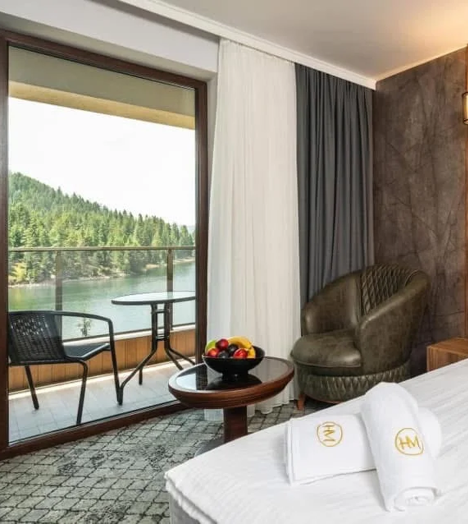 СЕМЕЕН ХОТЕЛ "МЕРДЖАН"