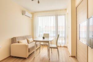 Хелиос Лъкшъри Апартмент