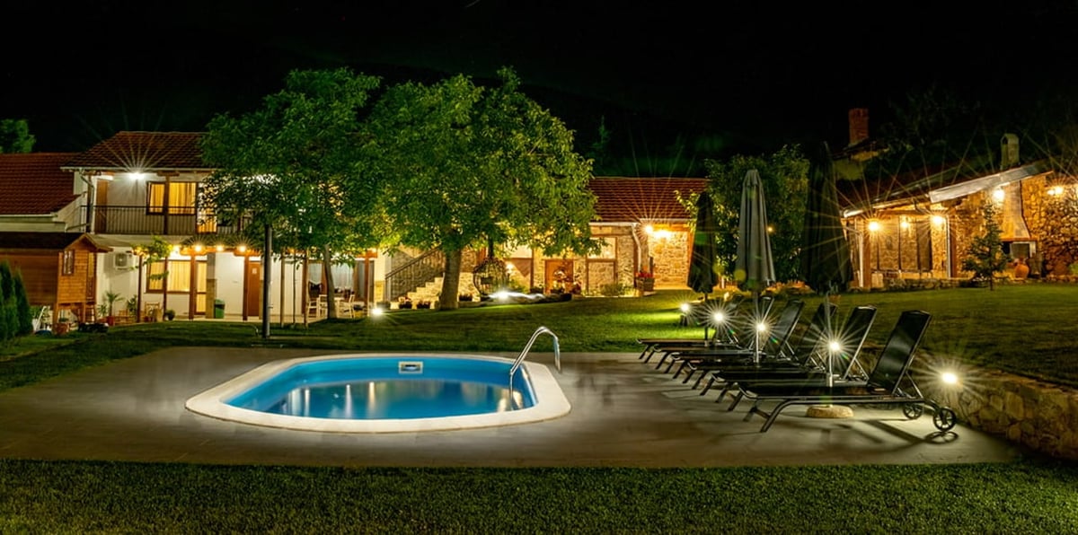 „къща за приятели НЕДКОВИ“