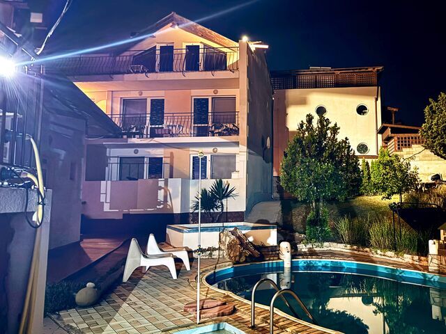 Къща за гости "Евин Рай"