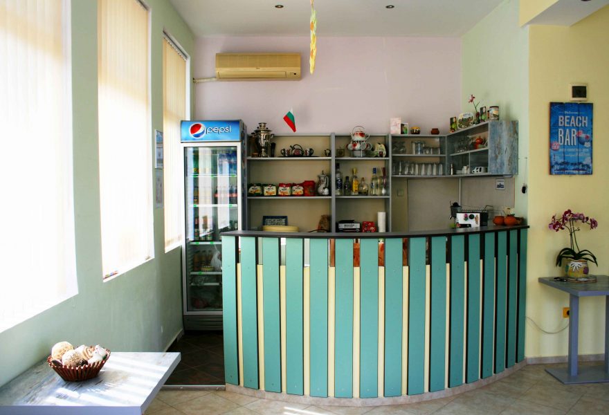 СЕМЕЕН ХОТЕЛ " АМОРЕ"