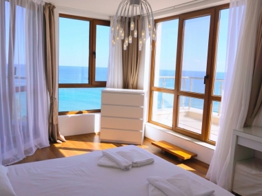  " БЯЛА ВИСТА В 23 "