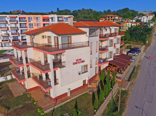 Семеен хотел " Светлана "