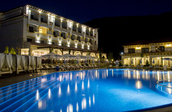 СЕМЕЕН ХОТЕЛ ПАРАДАЙС