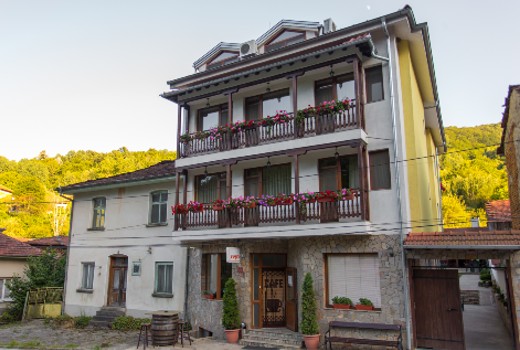 СТАИ ЗА ГОСТИ ЧИФЛИШКИ ХАН