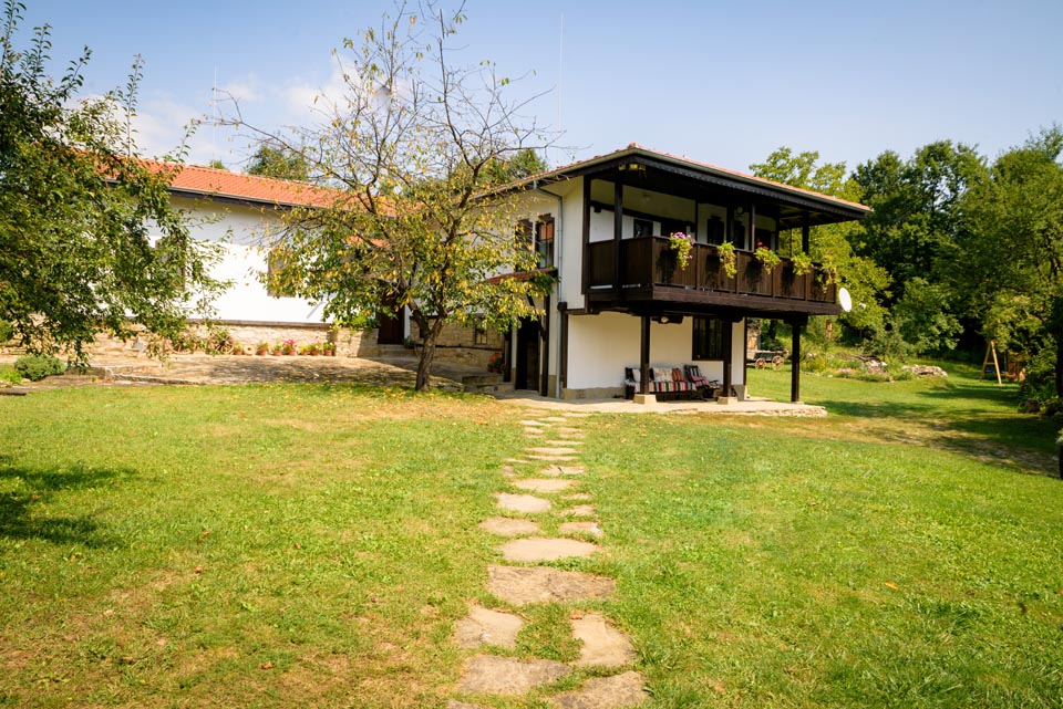 Бабината къща