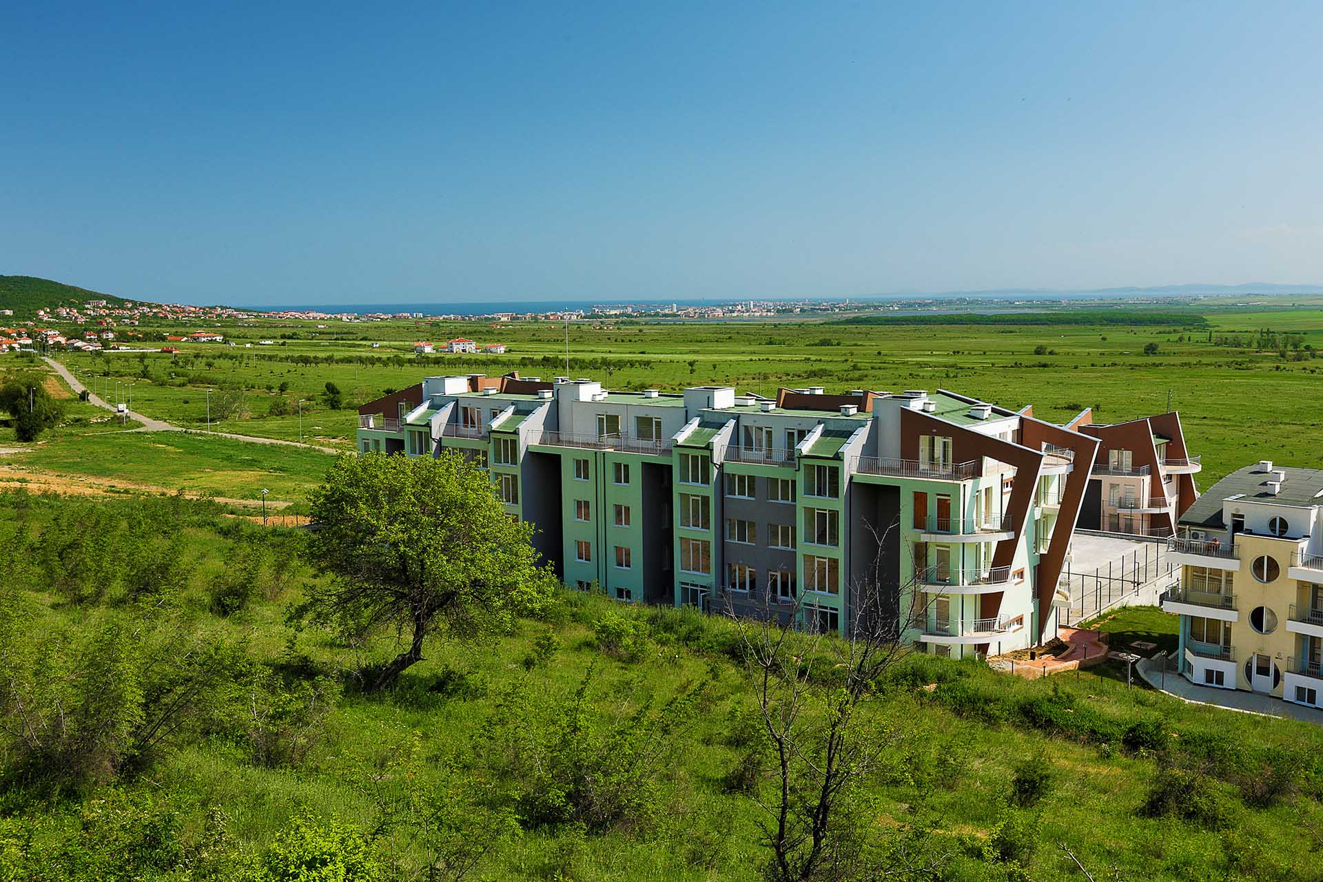 СЪНСЕТ КОШАРИЦА