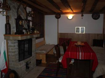 СЕМЕЕН ХОТЕЛ "МЕДВЕН1"