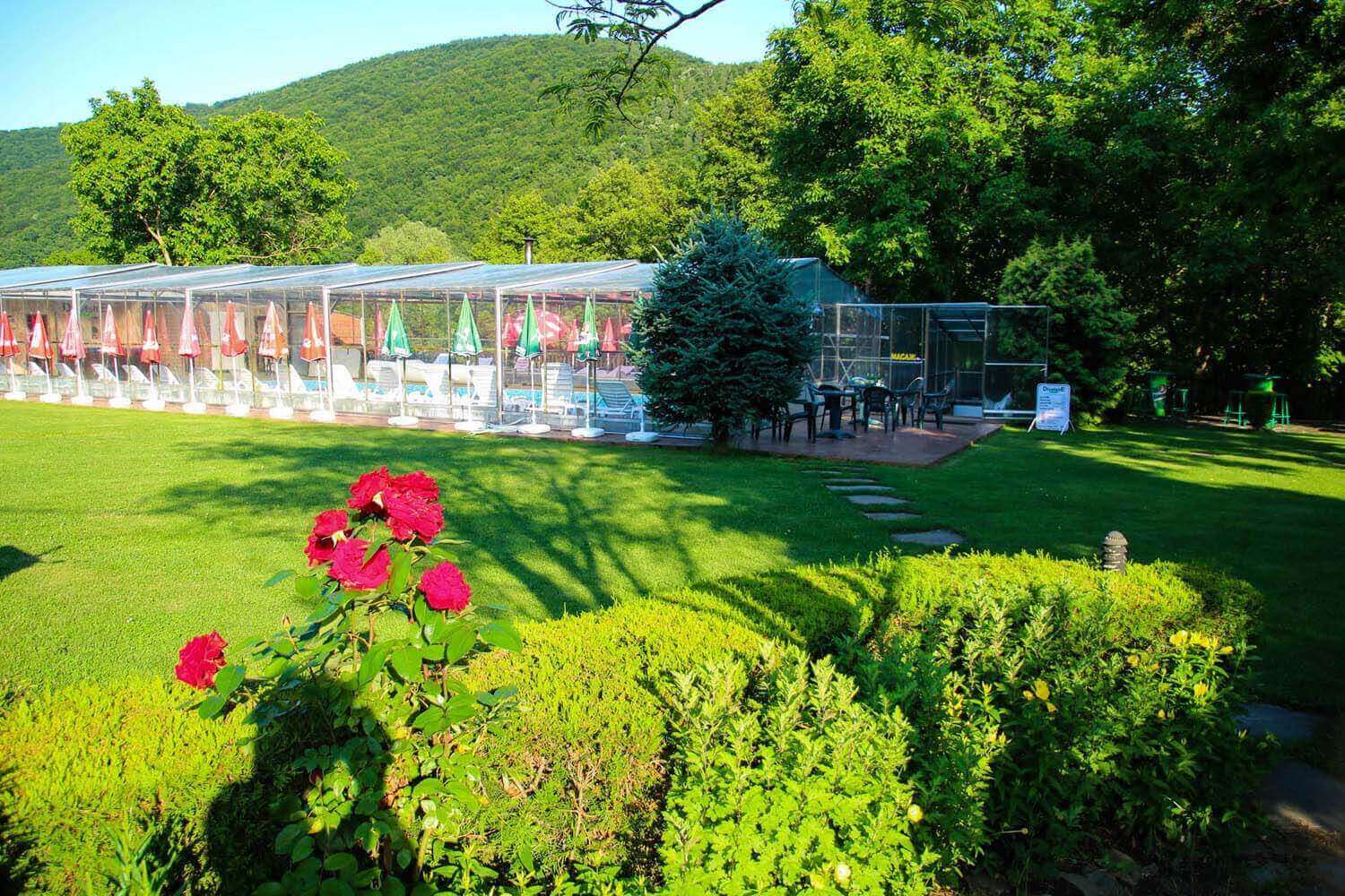         СЕМЕЕН ХОТЕЛ "ДИВЕЦИТЕ"