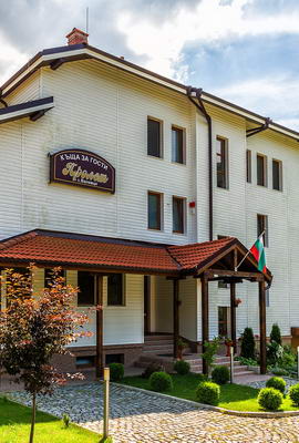  КЪЩА ЗА ГОСТИ "ПРОЛЕТ"