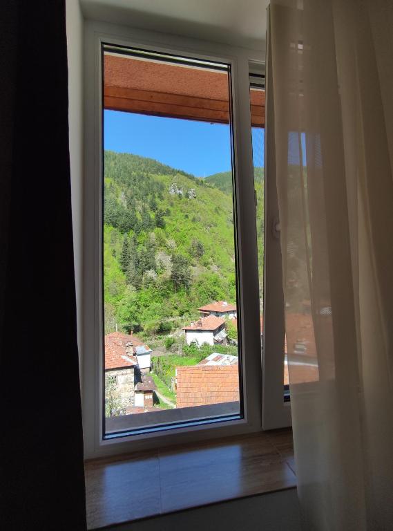 Стаи за гости "КИ ЕНД ВИ"