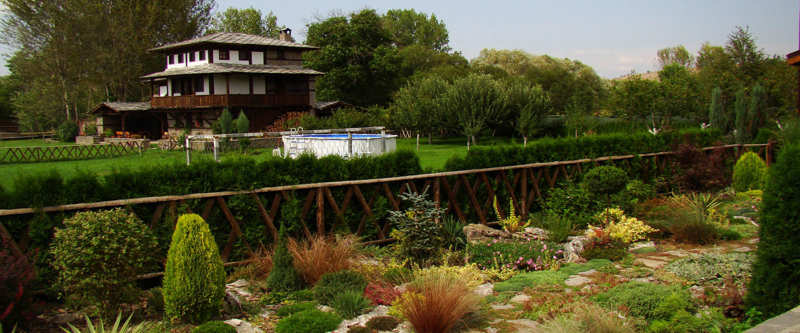 Стаи за гости "Дара"