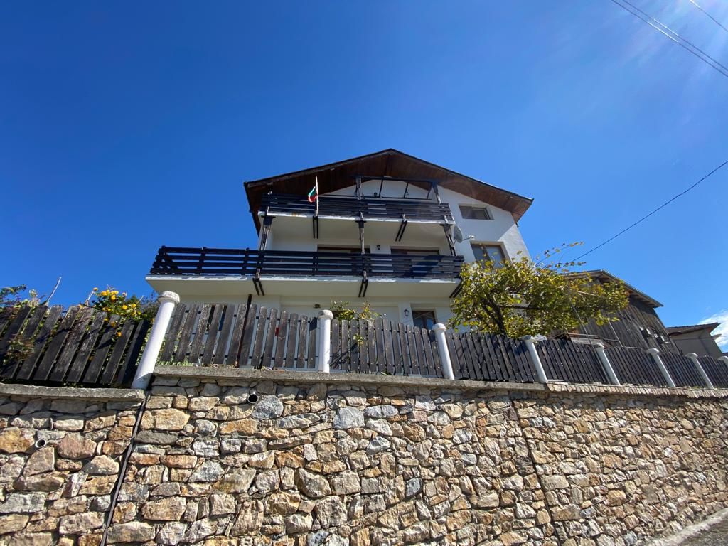 Къща за гости" При Николови"