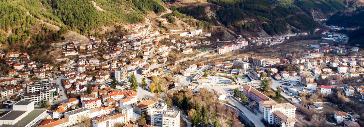 „ДЕВИН КОУЪРКИНГ"