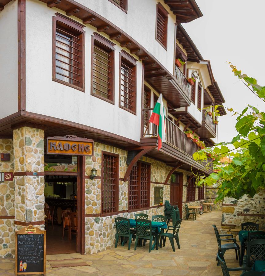 Къща за гости "Младенова къща"