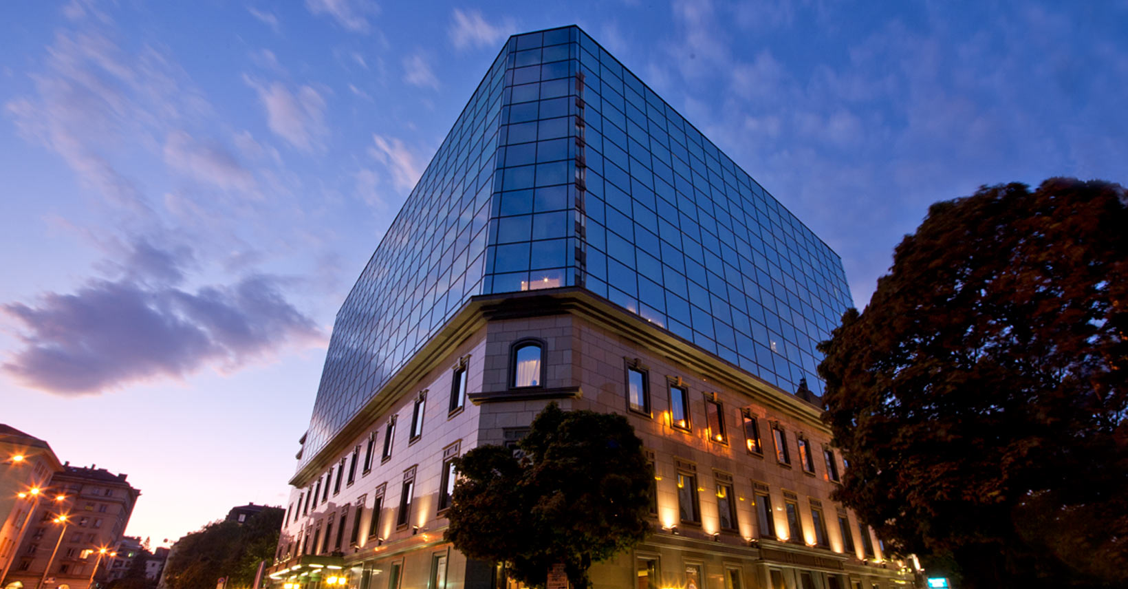 СУИТ ХОТЕЛ СОФИЯ