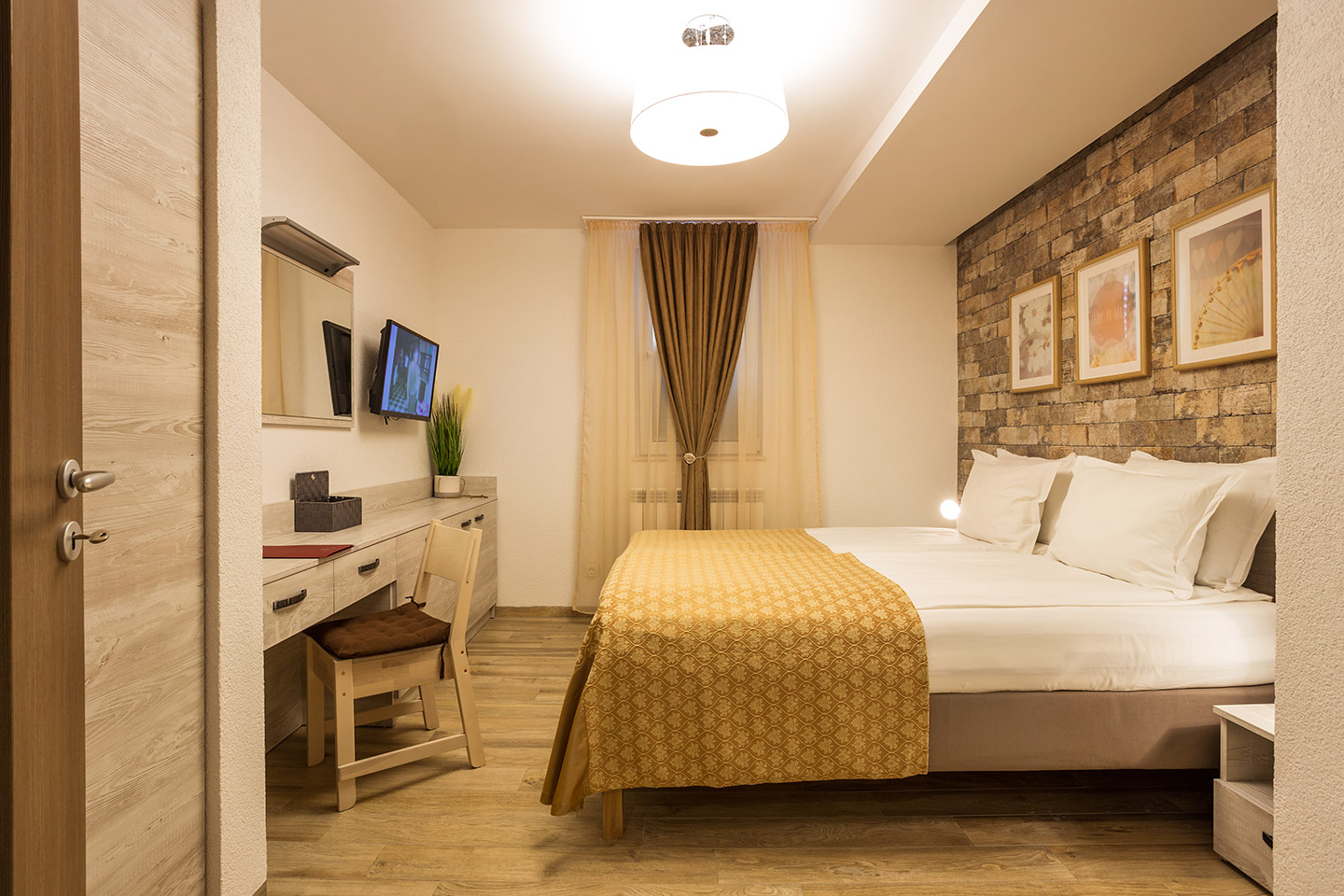 София Плейс Хаус