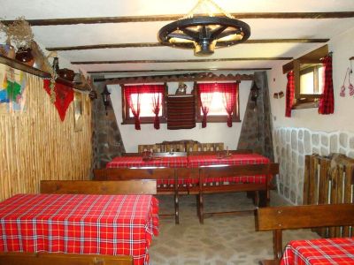  " ДАМЯНОВ ГЕСТ ХАУС "