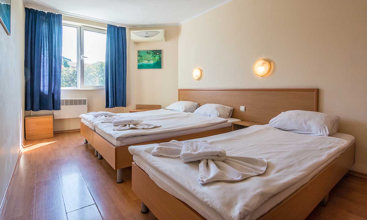 Семеен хотел 