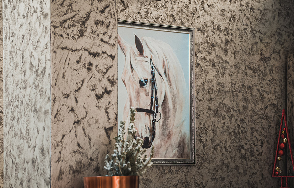 хотел "Белия кон"