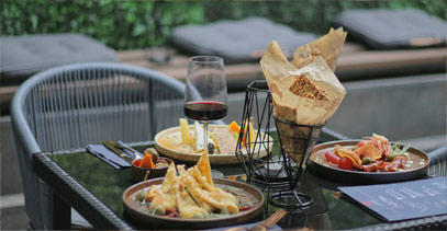 Хотел "Тракия"