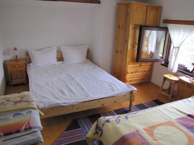 Гостоприемница "ТРАКИЙСКА КЪЩА"