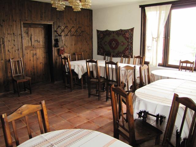 Гостоприемница "ТРАКИЙСКА КЪЩА"