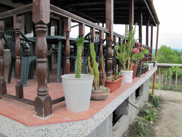 Гостоприемница "ТРАКИЙСКА КЪЩА"