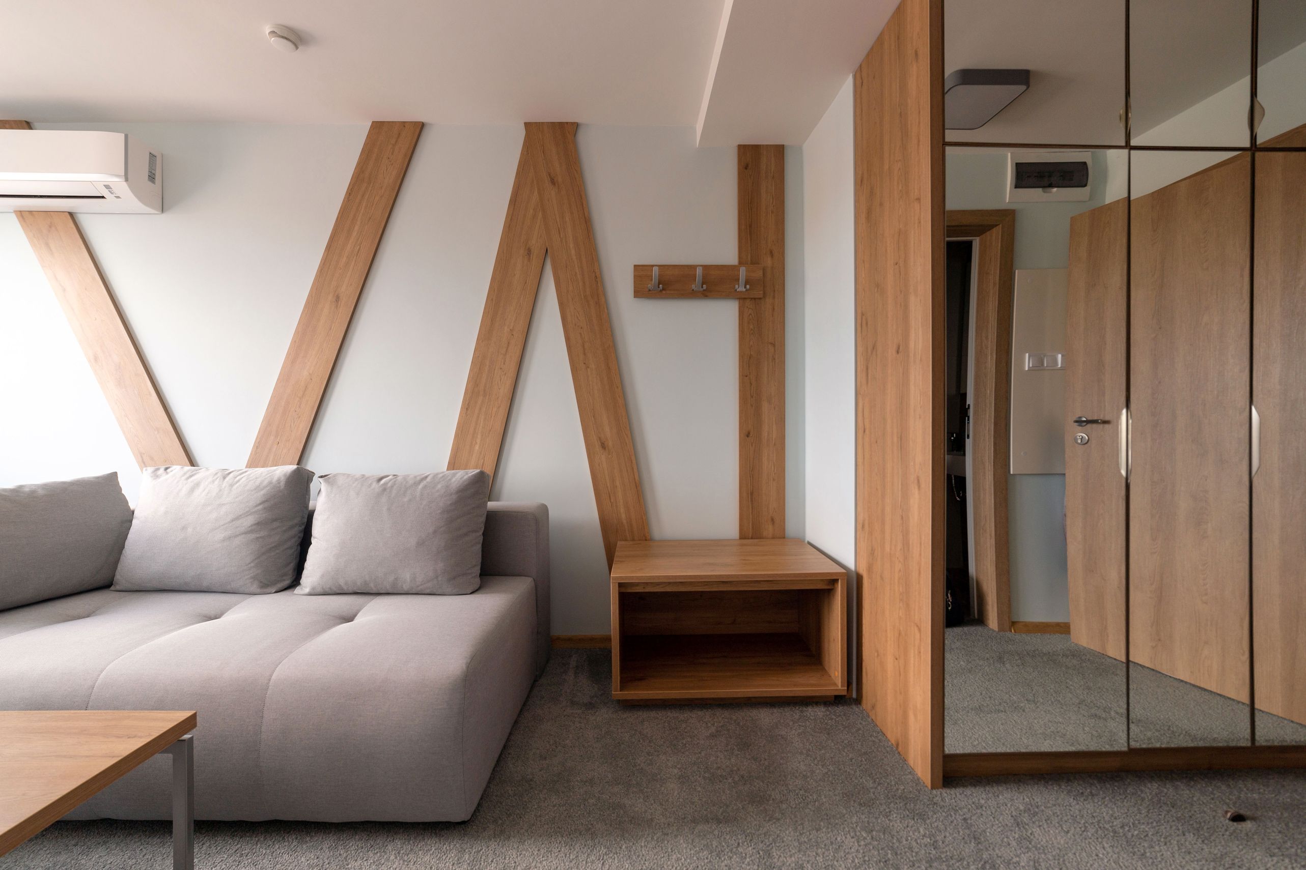  Вертикал плюс