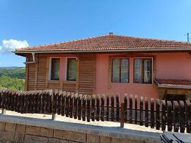  КЪЩА ЗА ГОСТИ