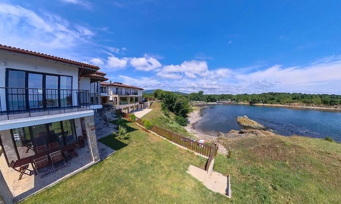 ЧЕМБЪРС РЕЗИДЕНС