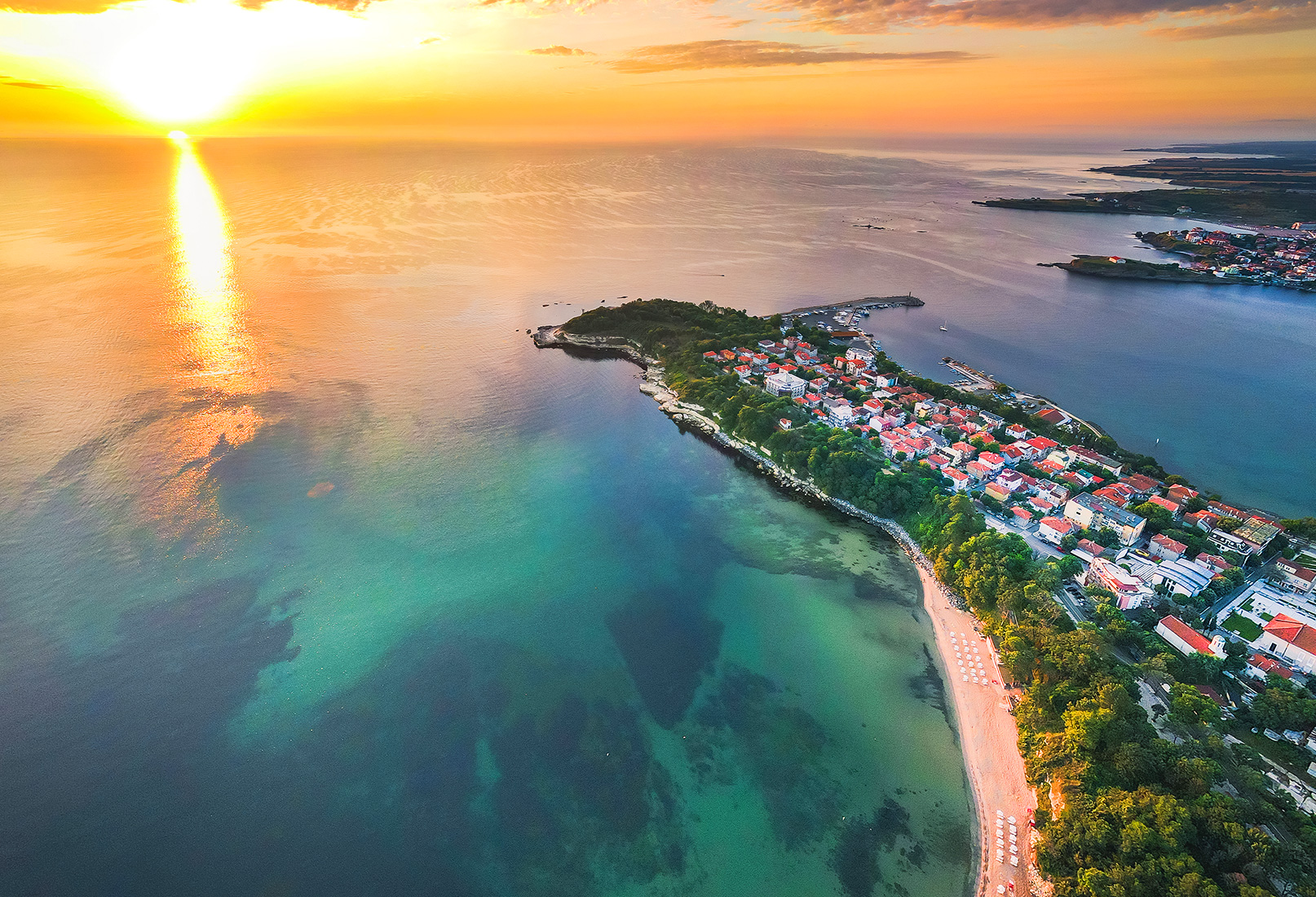 ХОТЕЛ ЗЕБРА