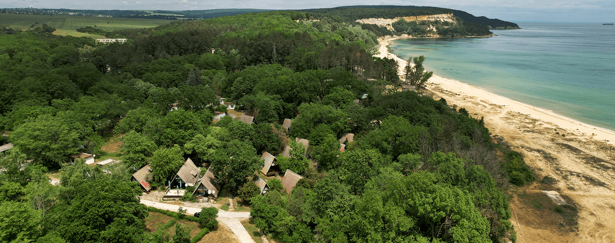 Къмпинг "Рай"