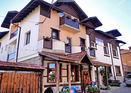 Къща за гости "Старата Тонина къща"