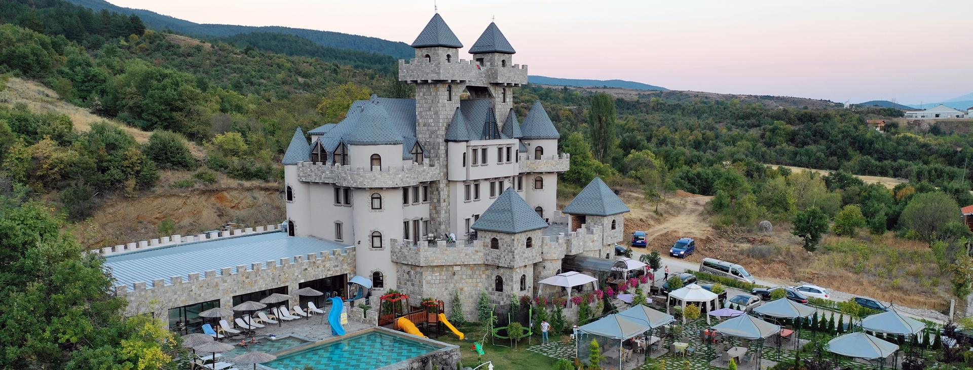 Роял Валентина Касъл