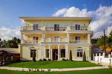 "АЛЕКСОВАТА КЪЩА"